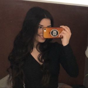 Meet your Posher, Ariana